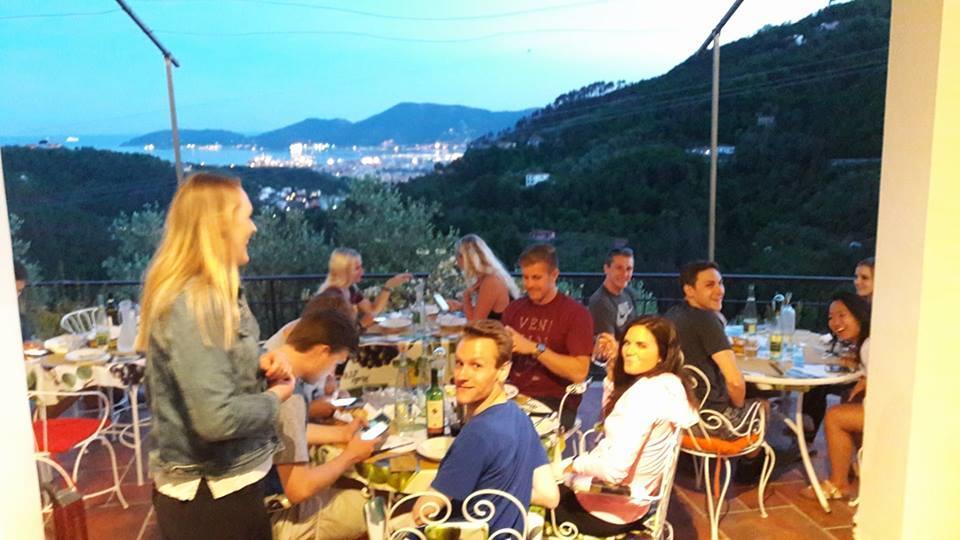 Agriturismo Oliva Azzurra Villa Valeriano Lunense Esterno foto